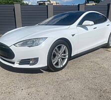 Продам Tesla Model S