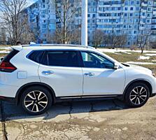 Продаётся Ниссан Рог