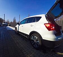Suzuki S Kross 4×4 2016 год пробег 111000 км. Панорама люк кожа