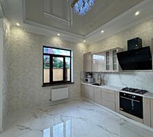 Современный дом 160 м² на Фонтане — 4 комнаты, потолки 3,5 м, готов к 