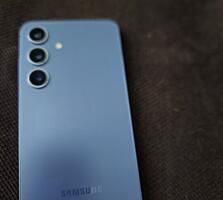 Samsung S24 в идеале. Заблокирована сеть.