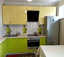 Продам 2-к квартиру (56м2) с ремонтом на пр. Мира, Левобережный-3