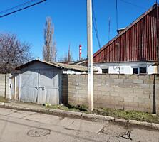 Продам 1/4 дома - квартира на земле с огородом, гаражом и двором.