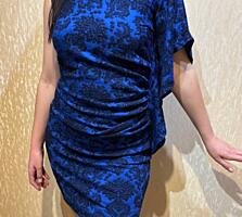 Синее женское платье с узором. Размер 46-48.