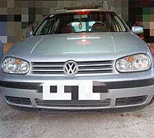 Продам Фольксваген Гольф 4. Торг уместен.