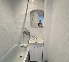 Двухкомнатная на Ленинском рядом со школой №11, 4/5эт. косметич ремонт