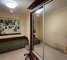 Предлагается к продаже просторная, трёх комнатная квартира. Улица Ак. 