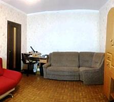 Пропонується до продажу 1-кімнатна квартира в Дарницькому районі,на ..