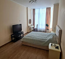 Продам квартиру Французский бульвар .