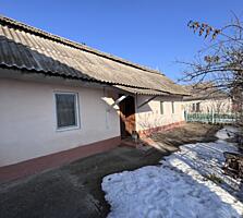 Дом, молдавская часть, у реки