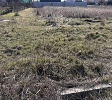 Предлагается участок в удобном месте рядом с действующим ...