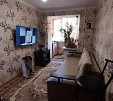 Продам 1 комнату в двухкомнатной квартире.