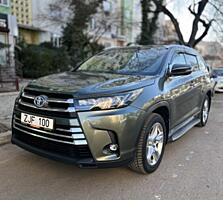 TOYOTA HIGHLANDER LIMITED PLATINUM