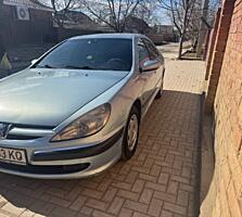 Отличный Автомобиль! Хорошая комплектация! Пишите можно на обмен.