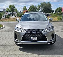 Lexus RX450H 2021г. Состояние новое.