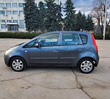Mitsubishi Colt 2006год, 1.3 бензин