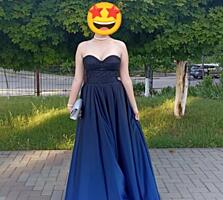 Продам платье на выпускной вечер