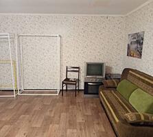 В продаже двухкомнатная квартира в центре города. Отопление ТЭЦ, есть 