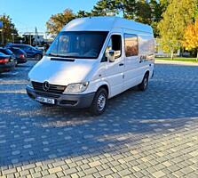 Продам двигатель 611 2,2 на Мерседес спринтер