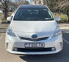 Тойота Приус V, самая полная комплектация