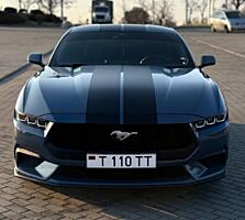 FORD MUSTANG 2025