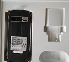 Продам защищённый компактный смартфон