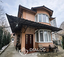 Casă cu 2 nivele, sect. Centru, str. Tudor Strișca, 227 mp+4,4 ari.