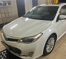 Toyota Avalon 2013 г.