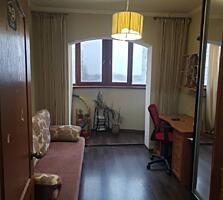 Предлагается к продаже трехкомнатная квартира на Добровольского. ...