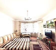 Сталинка, 1/3.