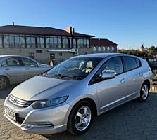 Продам Хонду 1.3гибрид