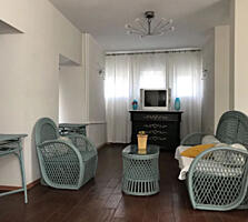 Продам трёхэтажный дом, район Золотая горка, рядом Совиньон-1.