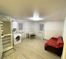 ЖИЛОЙ дом в центре Паркан с ремонтом, санузлом и автономным отоплением