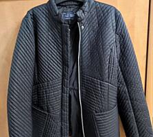 Куртка женская демисезонная «AJ Armani Jeans» 44 размер, цвет чёрный.