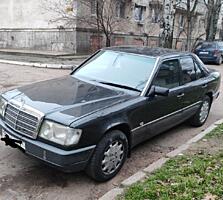 Продам Mercedes 124