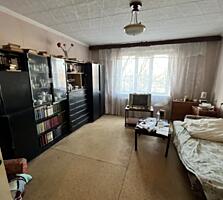 Трешка, 143 серия, под ремонт!