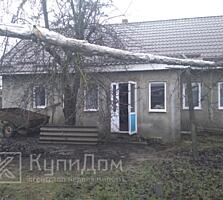 Продается хороший дом.