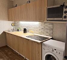 Продается большая, светлая и очень теплая квартира внутри дома (не ...