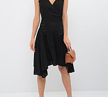 Новое платье.