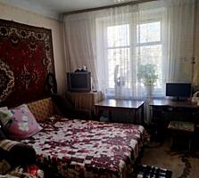  Продается 1 ком. квартира в центре.