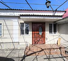 Малаешты! Центр! 19 соток 100 кв. м. Газ, свет, вода! Санузел в доме!