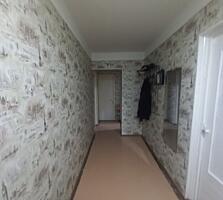 Продается 3 х ком. кв-ра 1 эт. в 9 ти эт. доме р-н Галеон