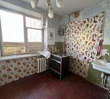 Кировский, 1-комн, 1/5 эт, ул. Петровского 99.Подходит под ипотеку.