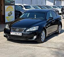 Отличный АВТОМОБИЛЬ Хорошая комплектация можно на обмен пишите