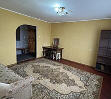 Продаётся 2-комн квартира. Мечникова 14 Школа. Торг + Видео