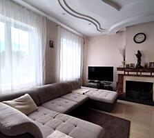 Просторий будинок з ремонтом, меблями та технікою