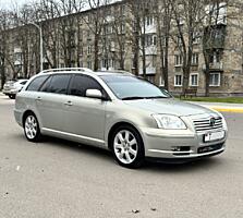 Тойота Авенсис Т25 2005 год