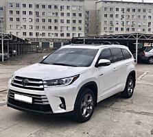Toyota Highlander Limited Platinum 2019 год, гибрид.
