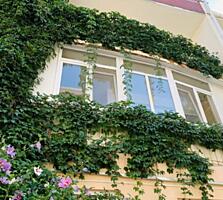 Продам 2 комнатную квартиру с видом на море в коттедже