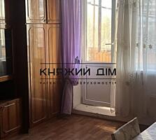 Продаж 2 кімнатна квартира в Святошинському районі, вул. Миколи ...